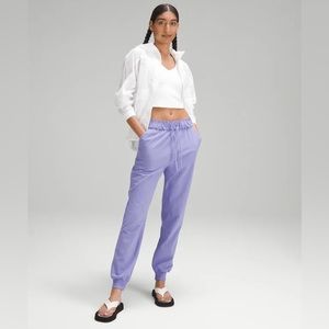 Lululemon 🍋 Stretch High Rise Jogger Dark Lavendar